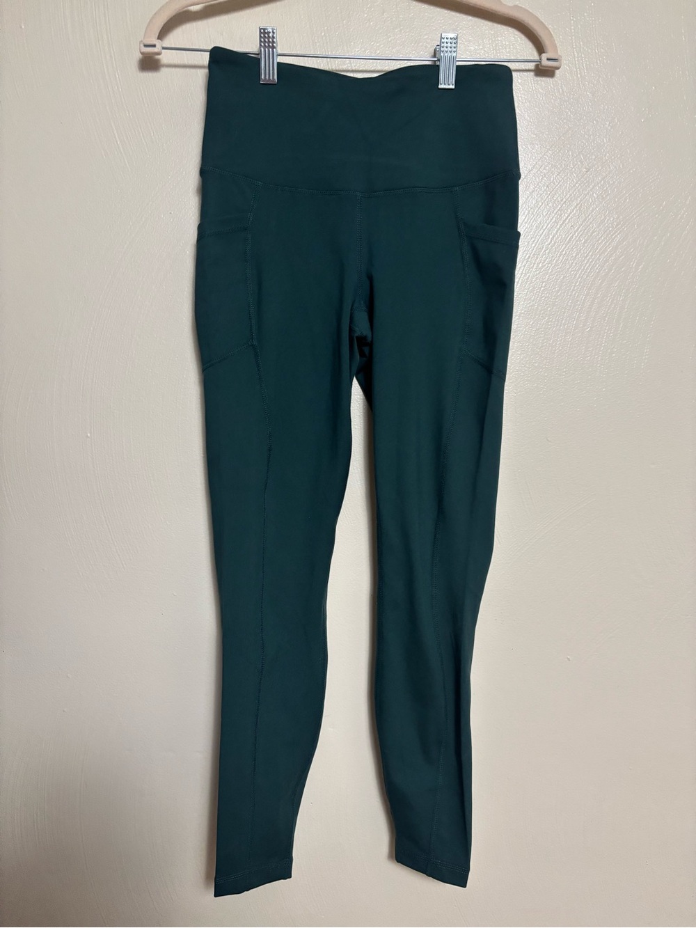 Yogalicious Us Lux Women’s Leggings Side Pockets Spandex Dark Green Size Small
